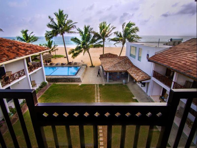 Ranmal Beach Hotel Hikkaduwa Exterior photo