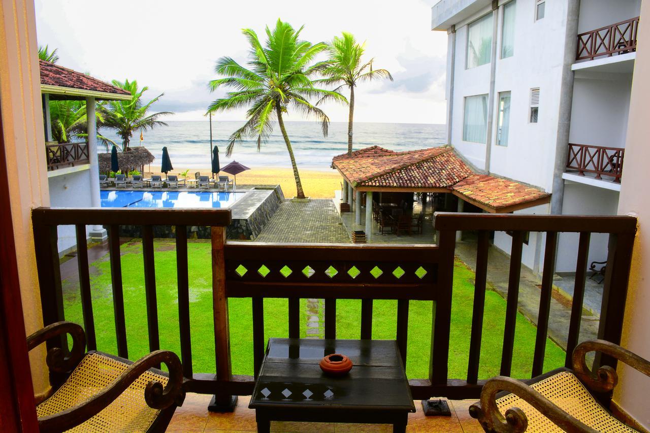 Ranmal Beach Hotel Hikkaduwa Exterior photo