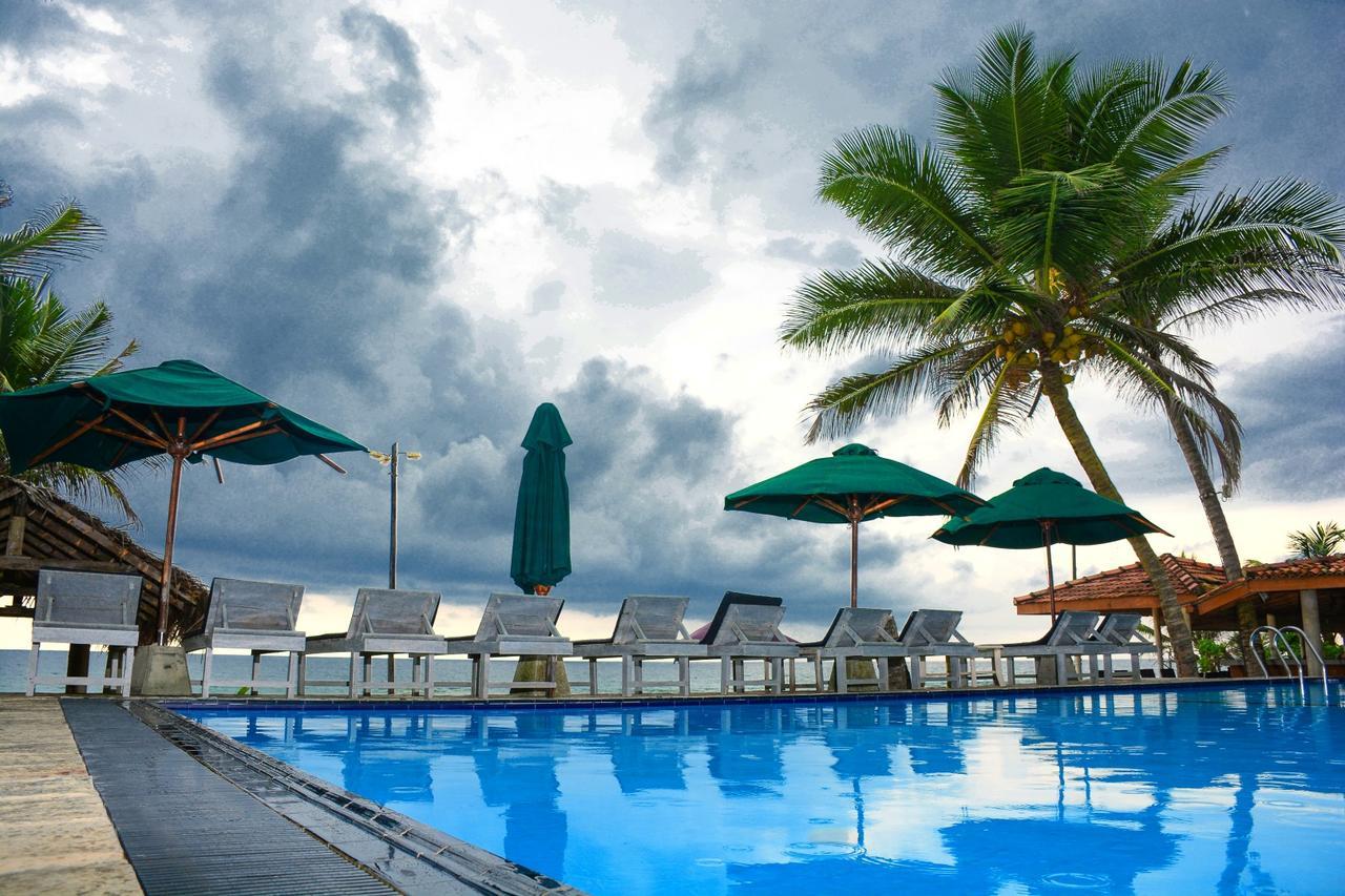 Ranmal Beach Hotel Hikkaduwa Exterior photo