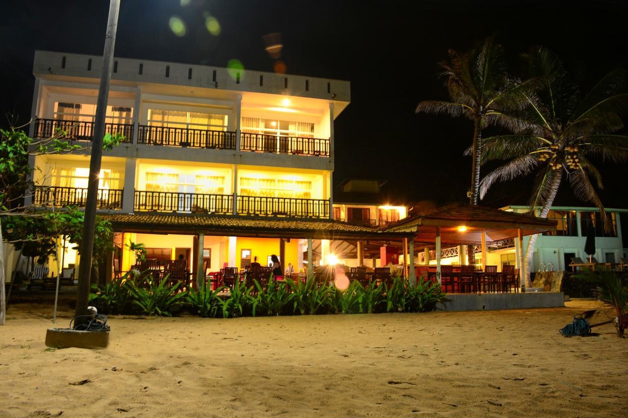 Ranmal Beach Hotel Hikkaduwa Exterior photo