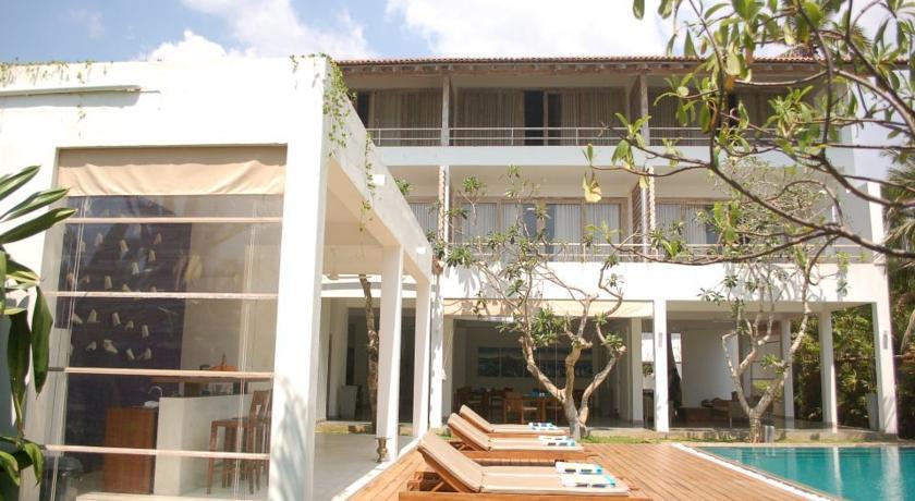 Ranmal Beach Hotel Hikkaduwa Exterior photo