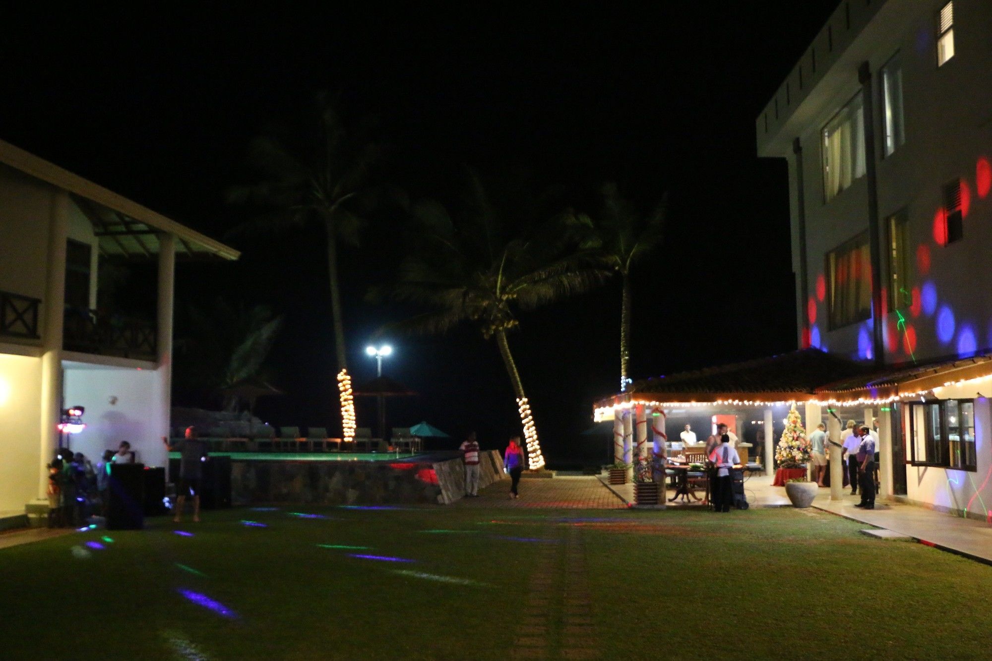 Ranmal Beach Hotel Hikkaduwa Exterior photo
