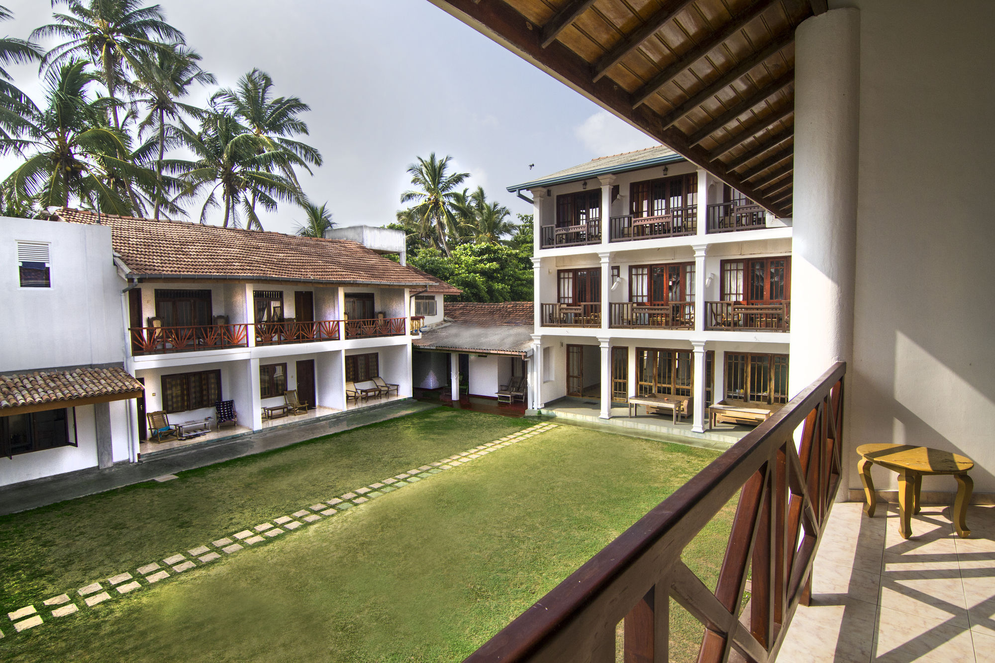 Ranmal Beach Hotel Hikkaduwa Exterior photo